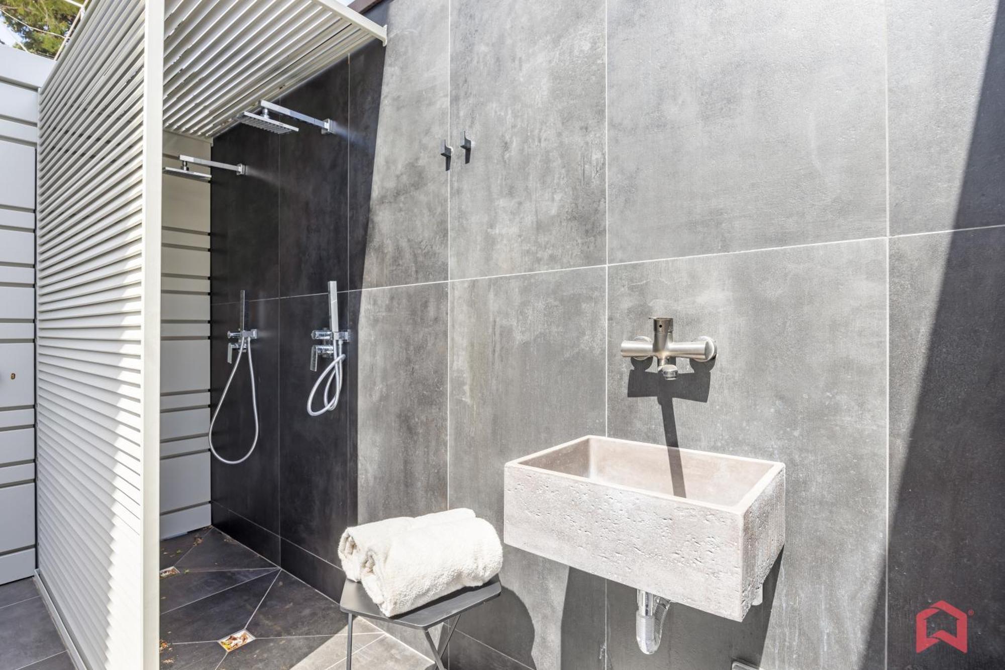 Appartamento In Villa Con Piscina Privata باليرمو المظهر الخارجي الصورة